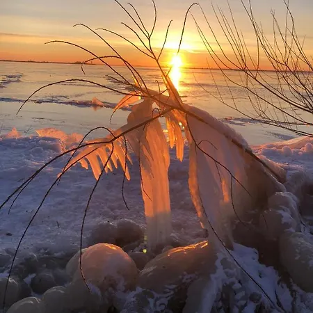 Canal Sight Gasthuis Amsterdam
